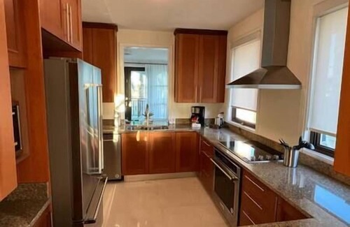 Zarzal Apartment | PGA Golf Villa and Beachfront Lifestyle