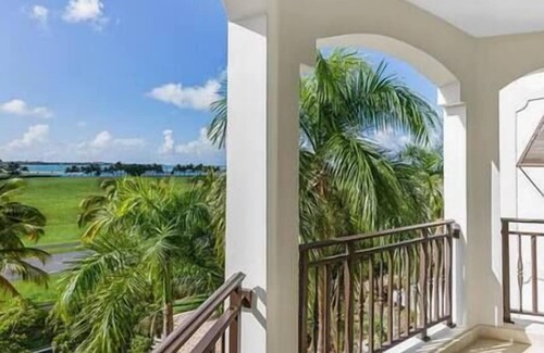 Zarzal Apartment | PGA Golf Villa and Beachfront Lifestyle