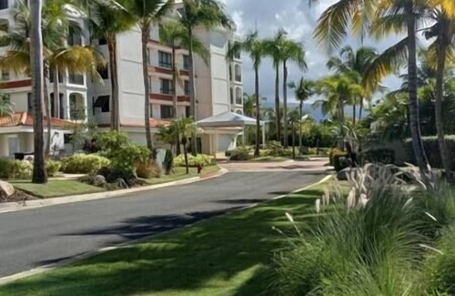 Zarzal Apartment | PGA Golf Villa and Beachfront Lifestyle