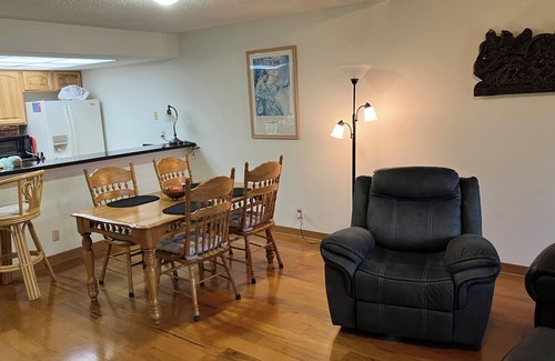 Hunt Club House | PGA National Patio Home, 2 bedrooms with 1 car garage
