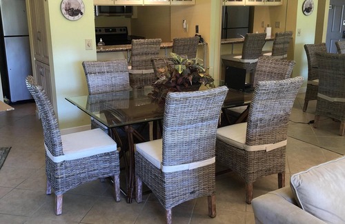 Palm Beach Gardens Cottage | PGA Resort Cottage FREE Private Beach Club Access & Sunsets on the 18th Fairway