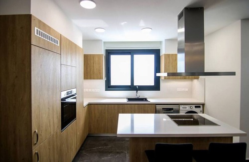 Agios Athanasios Apartment | Phaedrus Living: Sea View Anna Residence 301