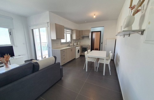 Larnaca Apartment | Phaedrus Living City Flat Demetra 102