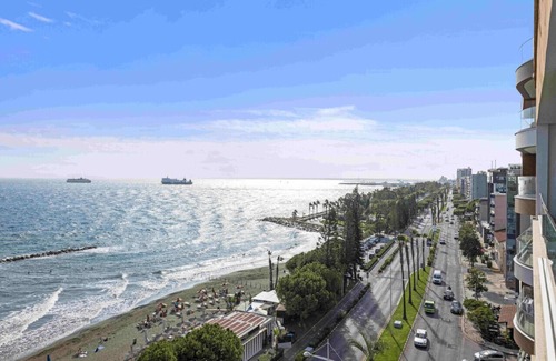 Historical Center Apartment | Phaedrus Living: Limassol Seaside Residences 02