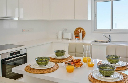 Paphos Apartment | Phaedrus Living: Seaside Luxury Flat Lighthouse 67