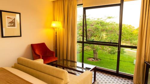 Gaborone Hotel | Phakalane Golf Estate Hotel & Convention Centre