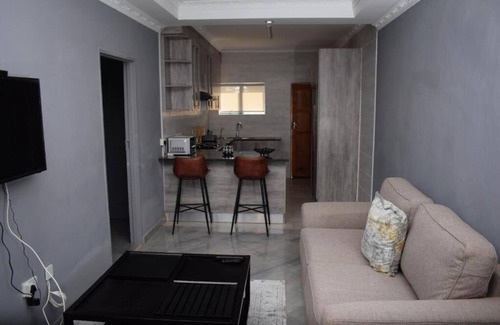 Jwaneng House | Phakela Cottages