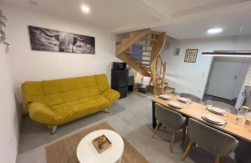 Euskirchen Apartment | Phantasialand, Therme, Köln, Bonn, Arbeitsplatz, Bäckerei um die Ecke