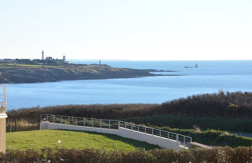 Le Conquet House | PHARE D'IROISE Indoor pool SPA Sea view Beach on foot 5P