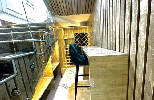 Benin City Apartment | Pharrel Diplomatic Plus 3 Bedroom Suite