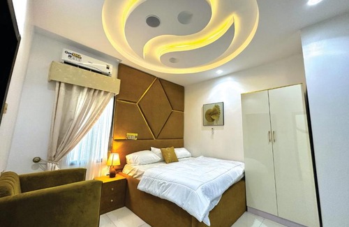 Benin City Apartment | Pharrel Diplomatic Plus 3 Bedroom Suite