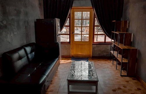 Uthai Thani House | Phawaeng Resort