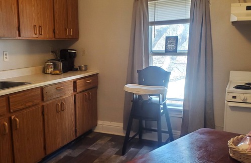 Redfield Apartment | Pheasant Hunting Entire Apt 2 Bdrms- 1 Bonus room