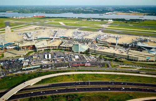 Primos Secane Hotel | Philadelphia Airport Marriott