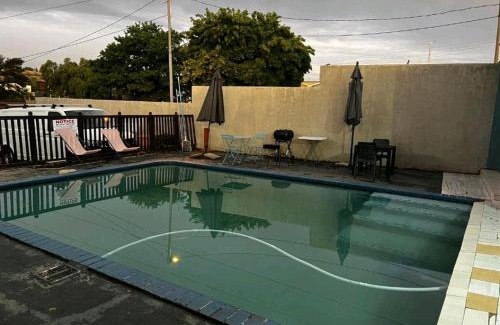 Krugersdorp Bed & Breakfast | Phindulo Bed and Breakfast - No Loadshedding, Smart TVs & unlimited free fibre wifi