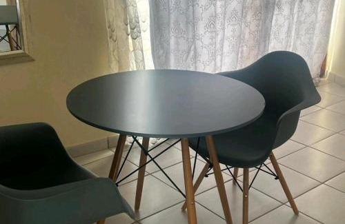 Krugersdorp Bed & Breakfast | Phindulo Bed and Breakfast - No Loadshedding, Smart TVs & unlimited free fibre wifi