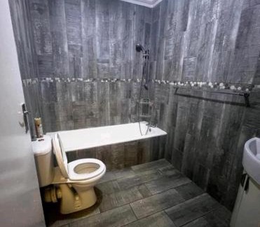 Krugersdorp Bed & Breakfast | Phindulo Bed and Breakfast - No Loadshedding, Smart TVs & unlimited free fibre wifi