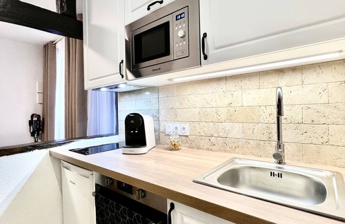 Romorantin-Lanthenay Apartment | Phoebus:Arrivée autonome-Netflix-Clim-Linge Inclus