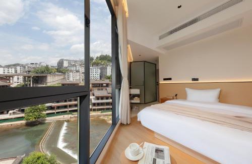 Fenghuang Hotel | Phoenix Ancient City Courtyard Hotel凤凰古城庭院酒店