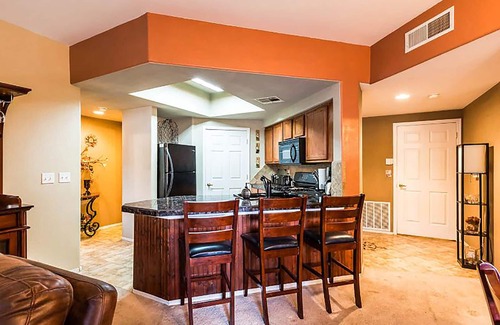 Maryvale Condo | Phoenix Desert Oasis Getaway - 2-BR, 2 Bth - Desert Breeze Villas Condo AZ