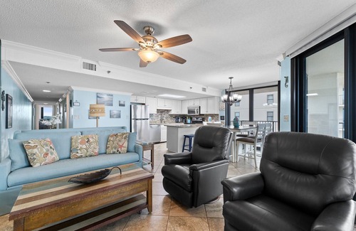 Orange Beach Condo | Phoenix East 511: Luxury Beachfront Condo | Gulf Views | Indoor + Outdoor Pools