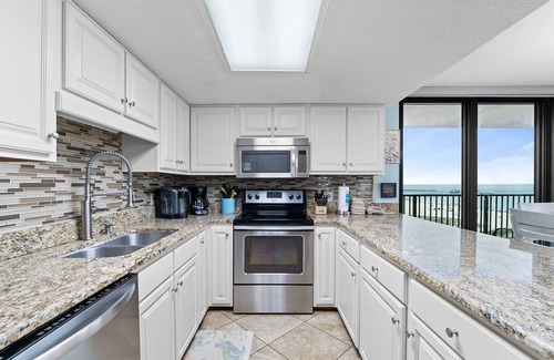Orange Beach Condo | Phoenix East 511: Luxury Beachfront Condo | Gulf Views | Indoor + Outdoor Pools