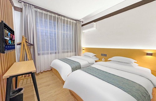 Fenghuang Hotel | Phoenix Haven