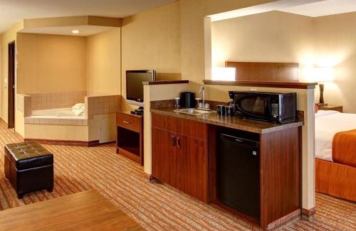 Albany Hotel | Phoenix Inn Suites Albany
