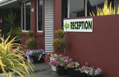 Temuka Hotel | Phoenix Motels