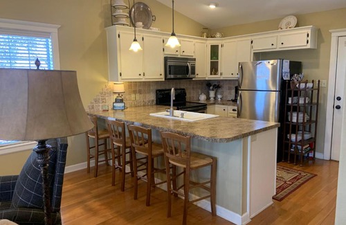 Llano Villa | Phoenix Nest Guest Houses - Sunday House