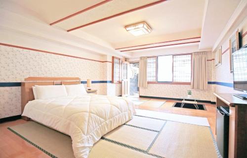 Beitou Hotel | Phoenix Pavilion Hot Spring Hotel