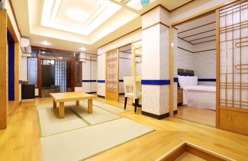 Beitou Hotel | Phoenix Pavilion Hot Spring Hotel