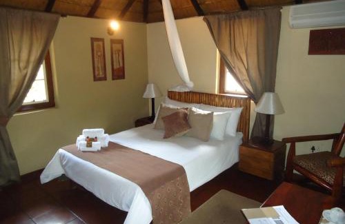 Selebi-Phikwe Cabin | Phokoje Bush Lodge