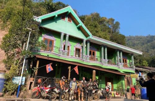Pakbeng House | Phonemany Villa