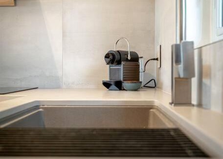 Leamington House | PhoNest Lake House... Simple Serenity