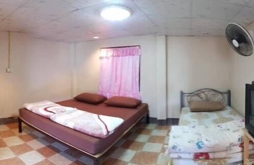 Wiang Kaen Hotel | Phucheefah yodmanee Resort