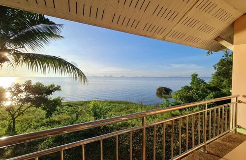 Krasae Sin Villa | Phukan Villa Phatthalung