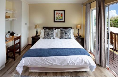 Summerstrand House | Phumanathi Guesthouse