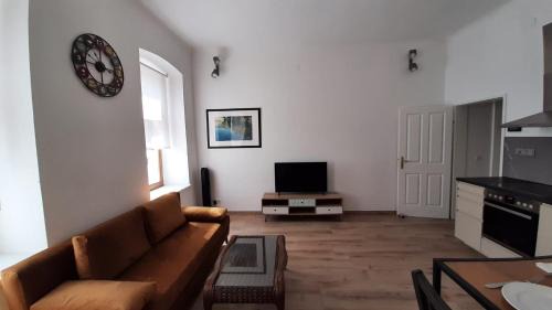 Neulerchenfeld Apartment | Pia's Gardenview