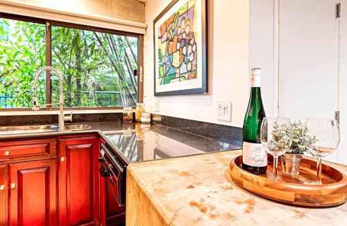 Hendricks and Venice Isles Apartment | Piano House on the Water