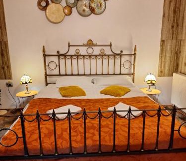 Brasov City Centre Apartment | Piata Sfatului Pietonal Apartment