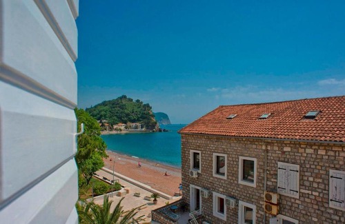 Petrovac Apartment | Piazza Apartments 2