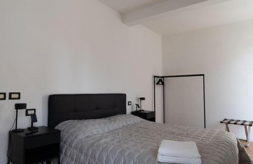 Brescia Antica Apartment | Piazza Duomo Cathedral View