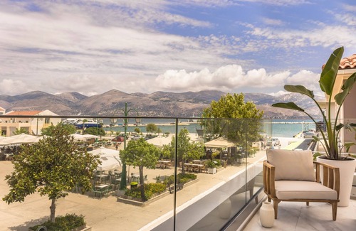 Lixouri Apartment | PIAZZA GRAND SUITE