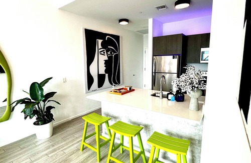 Downtown Miami Condo | Picasso Luxury Penthouse 2/2 Downtown Miami
