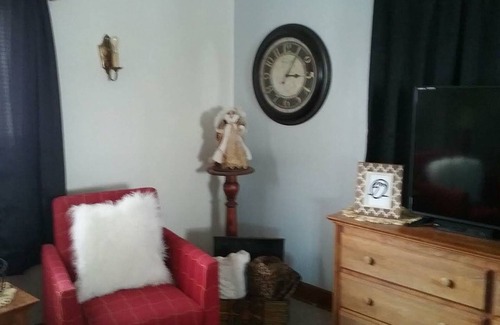 Van Wert Apartment | Picasso's Condo - Downtown, Van Wert, OHIO