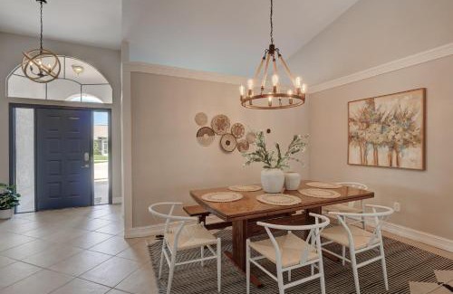 Crown Pointe House | Piccadilly Beach House - Beautiful Updated Home, Private Pool, Minutes from Downtown 5th Ave & Beaches!