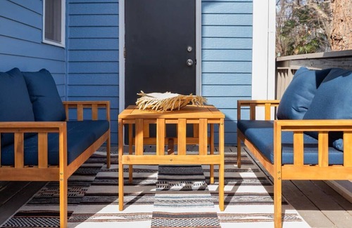 Cabbagetown House | Piccadilly Circus by Minty Living