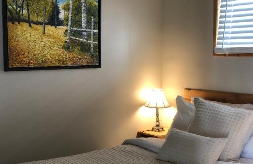 East Kootenay Hotel | Piccadilly Motel