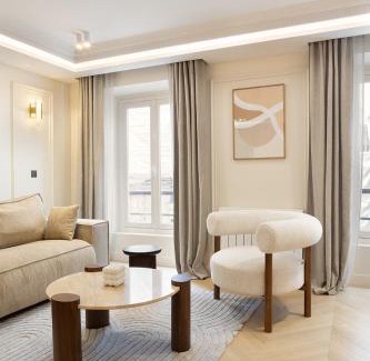 Gaillon Apartment | Pick A Flat's Apartments with Services in Opéra